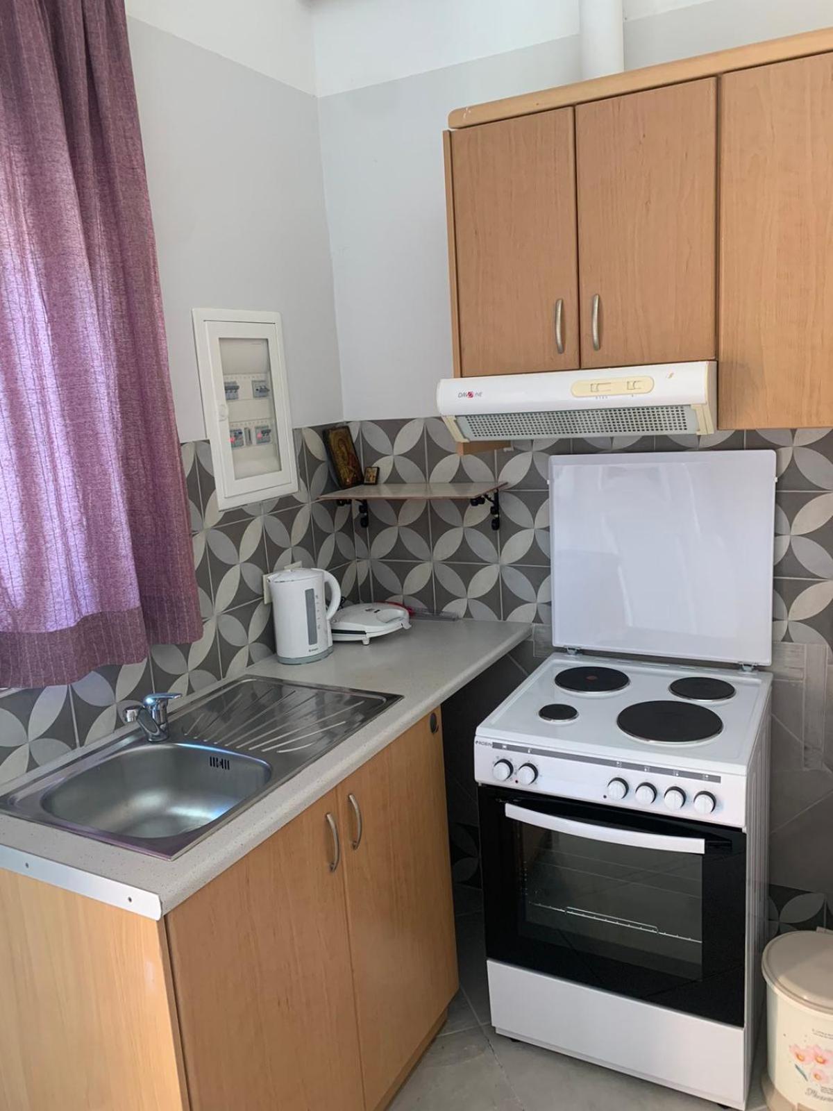 Domenica House Apartment Kondaraíni Екстериор снимка