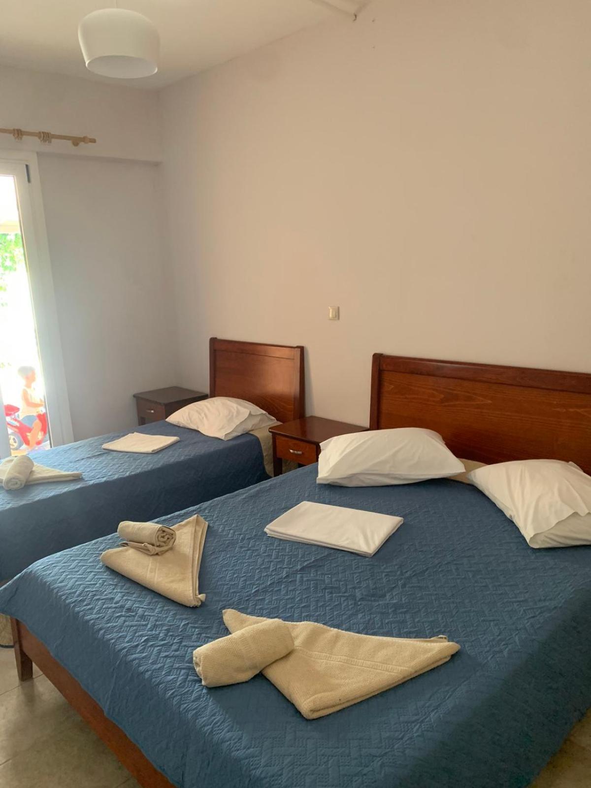 Domenica House Apartment Kondaraíni Екстериор снимка