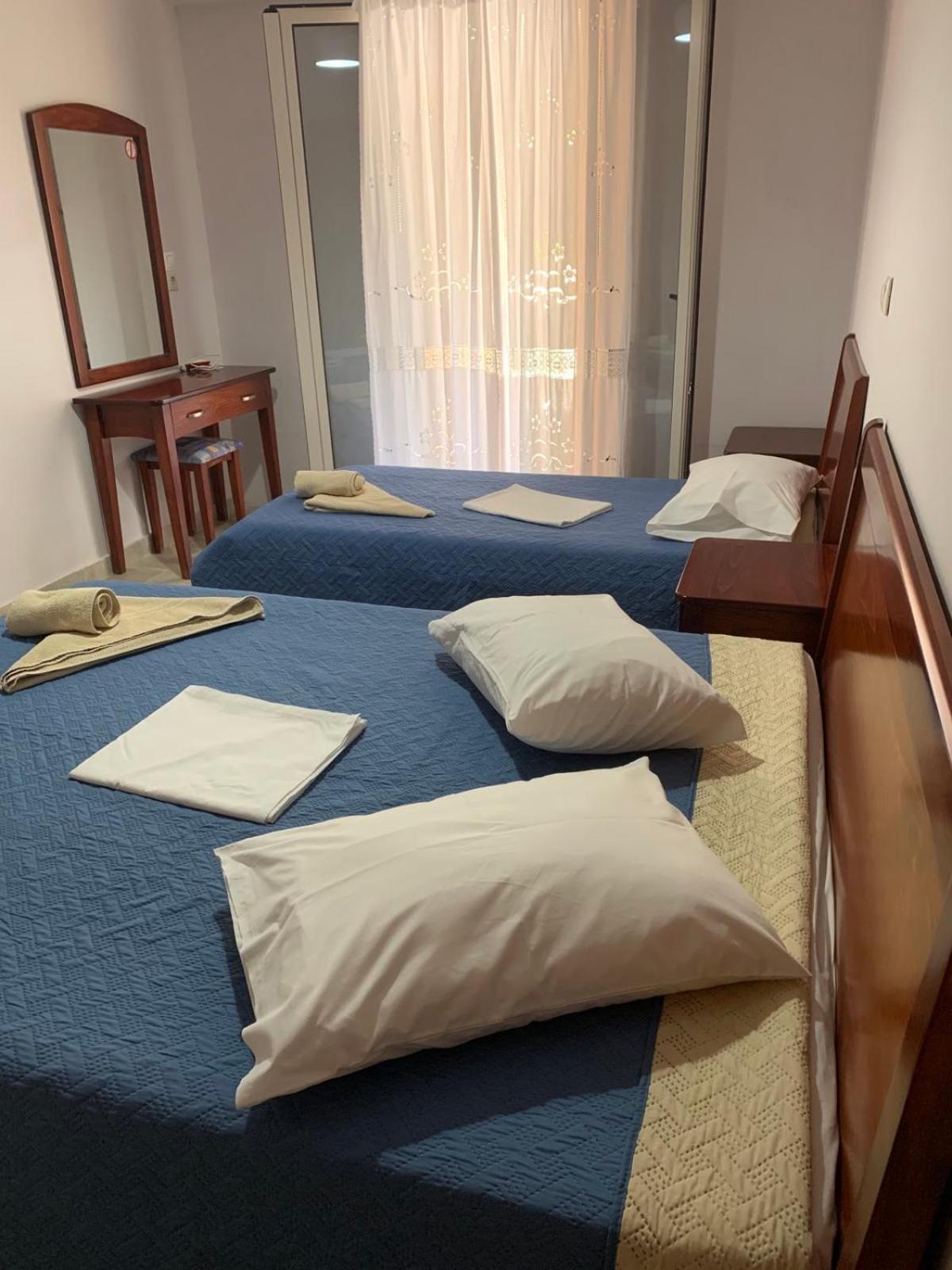 Domenica House Apartment Kondaraíni Екстериор снимка